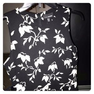 Lucy Paris small dress shirt